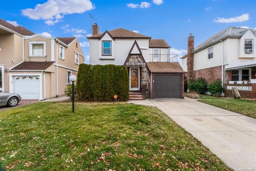 115-75 228th Street, Cambria Heights