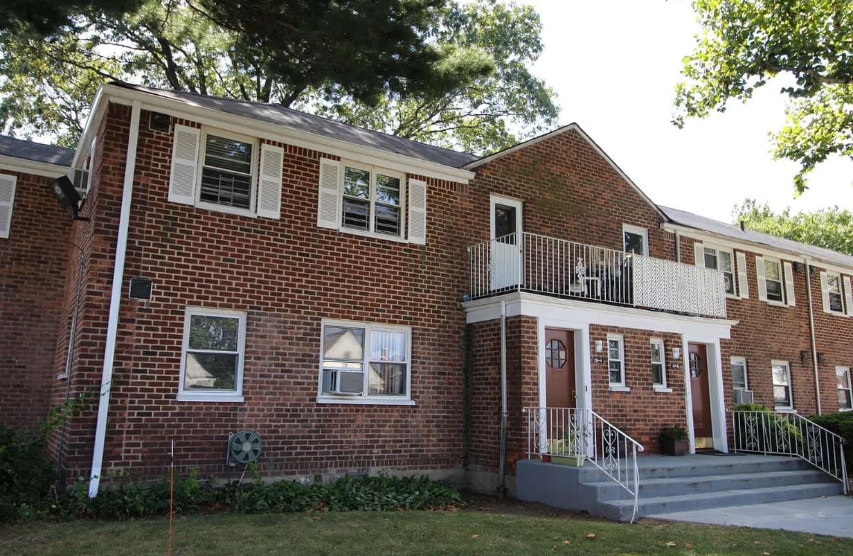 234-14 131 Avenue, Rosedale